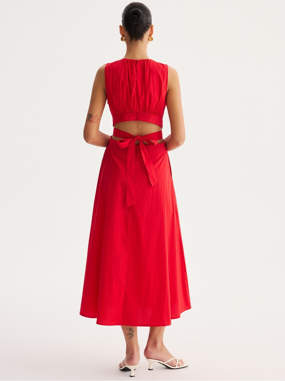 Commense Tie-Back Cut-Out Waist Maxi Dress NWT - Picture 2 of 6